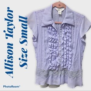 Top for women size small lavender NWOT